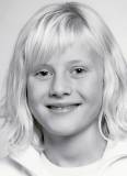 Simone - (her 10 år) - Billedet er skolefoto fra 2005 (4. klasse)
